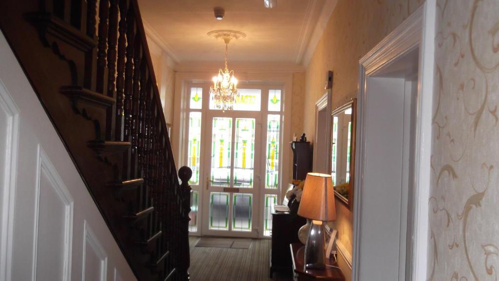 Cedar Bed & Breakfast Llandudno