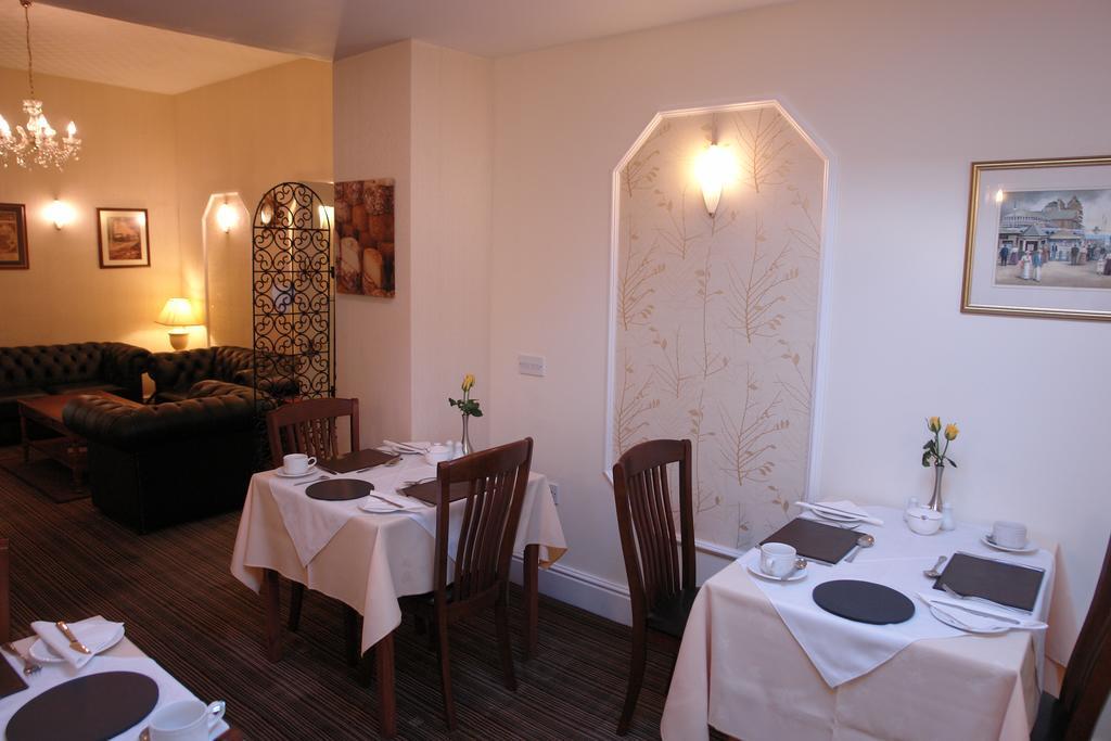 Cedar Bed & Breakfast 3*